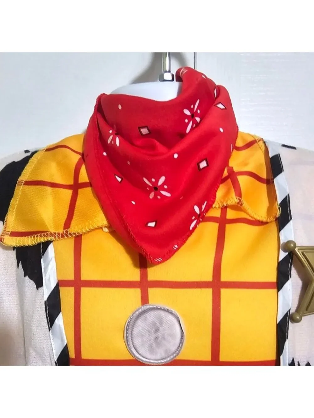 Woody Costume Boys 4-6 Toy Story 4 Sheriff Hat Bandana Badge Vest Disney Kids - Picture 4 of 7